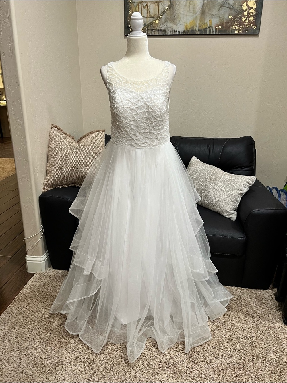 Elegant White Tulle Lace Bodice Maxi Dress